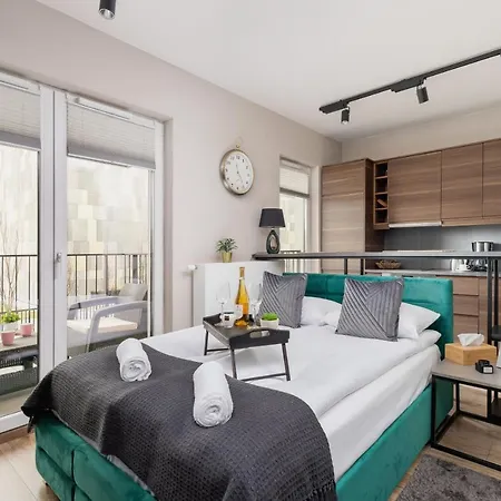 Old Town Rakowicka By Renters Apartment