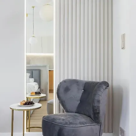 Old Town Rakowicka By Renters Апартаменты *