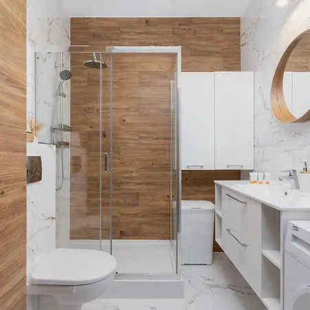 Old Town Rakowicka By Renters * كراكوفيا